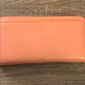Mat and Nat wallet